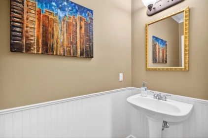 Laundry Room Photo of 19650 Alouette Boulevard, Pitt Meadows, BC