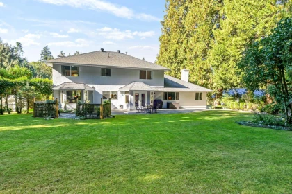 Garden / Landscaping Photo of 2842 130 Street, Surrey, BC