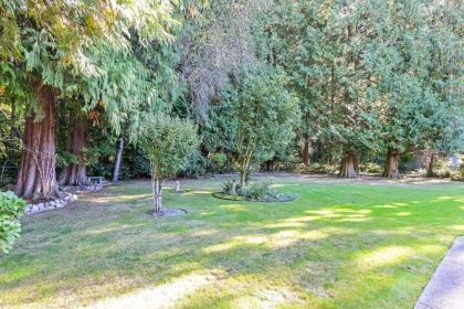 Hot Tub / Spa Photo of 2842 130 Street, Surrey, BC