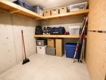 Walk-In Closet Photo of 1189 Natures Gate, Squamish, BC
