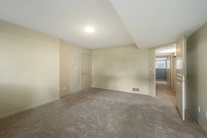 Hot Tub / Spa Photo of 18202 69 Avenue, Surrey, BC