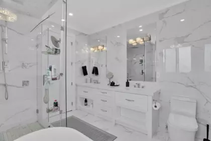 Mudroom Photo of 5248 Central Avenue, Ladner, BC