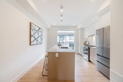 Kitchen Island Photo of 181 2350 165 Street, Surrey, BC