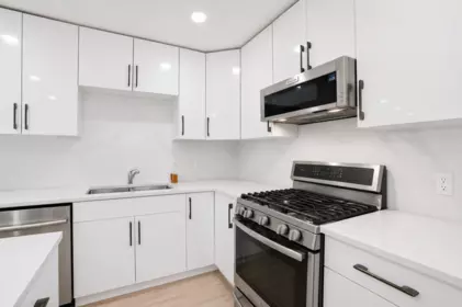 Kitchen Photo of 11142 85a Avenue, Delta, BC