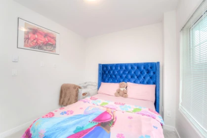 Basement Recreation Room Photo of 5 2796 Allwood Street, Abbotsford, BC