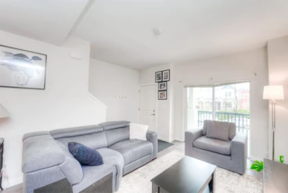 Primary Bedroom Photo of 5 2796 Allwood Street, Abbotsford, BC