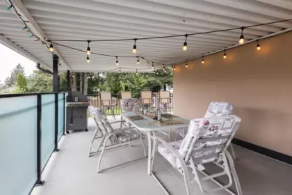 Swimming Pool Photo of 7907 118 Street, Delta, BC