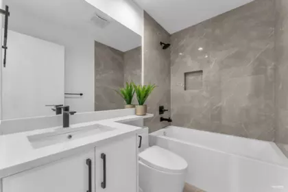 Basement Recreation Room Photo of 13642 232 Street, Maple Ridge, BC