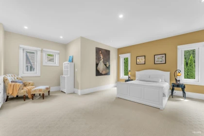 Hallway Photo of 3575 140 Street, Surrey, BC