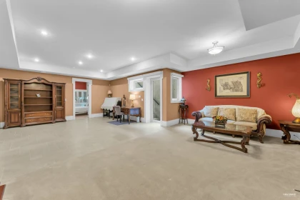 Hot Tub / Spa Photo of 3575 140 Street, Surrey, BC