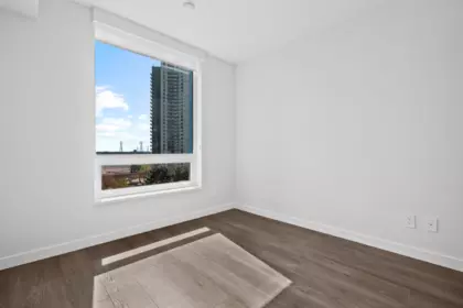 Laundry Room Photo of 807 8238 Lord Street, Vancouver, BC