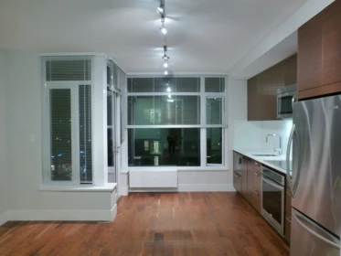 Mudroom Photo of 1106 111 E 13th Street, North Vancouver, BC
