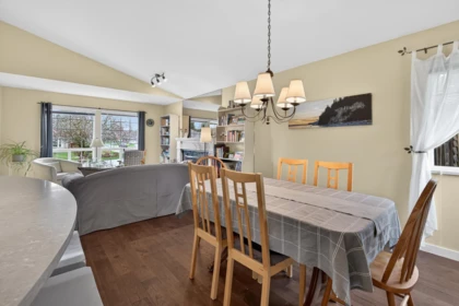 Breakfast Nook Photo of 4851 208a Street, Langley, BC