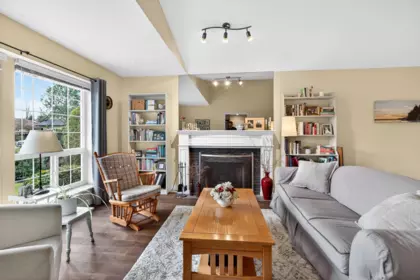 4851 208a Street, Langley, BC, Langley — Single Family Residence for sale