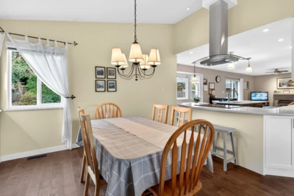 Kitchen Island Photo of 4851 208a Street, Langley, BC