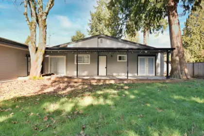 Basement Recreation Room Photo of 20572 43 Avenue, Langley, BC