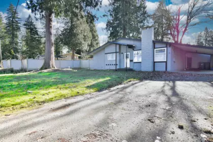 Neighborhood Park Photo Near 20572 43 Avenue, Langley, BC
