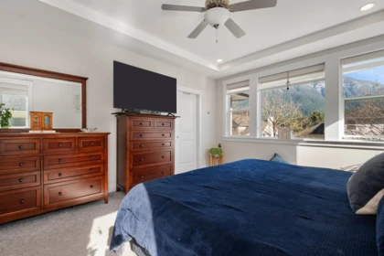 Basement Recreation Room Photo of 21002 Swallow Place, Hope, BC
