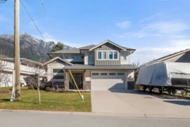 21002 Swallow Place, Hope, BC