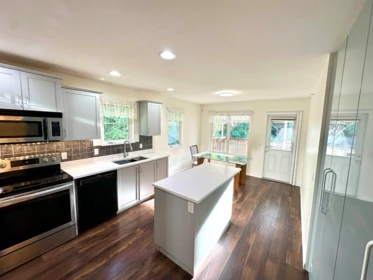 328 3000 Riverbend Drive, Coquitlam, BC, Coquitlam — Single Family Residence for sale