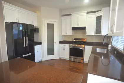 Kitchen Photo of 5949 E 165 Street, Surrey, BC