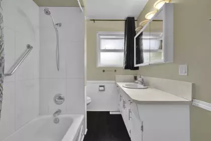 Walk-In Closet Photo of 9323 119 Street, Delta, BC