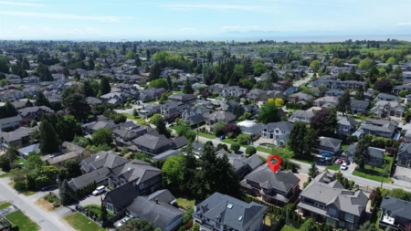 Hot Tub / Spa Photo of 5780 Murchison Road, Richmond, BC