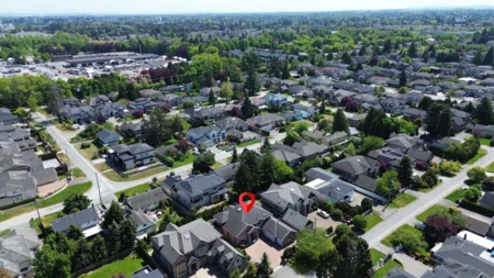Swimming Pool Photo of 5780 Murchison Road, Richmond, BC