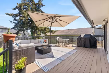 Garden / Landscaping Photo of 4894 58 Street, Delta, BC