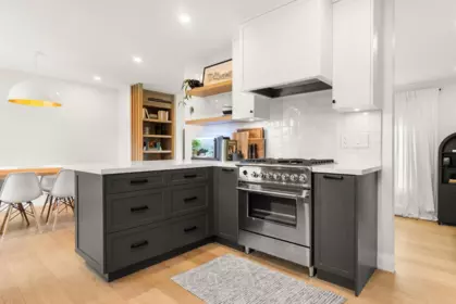 Kitchen Island Photo of 4894 58 Street, Delta, BC