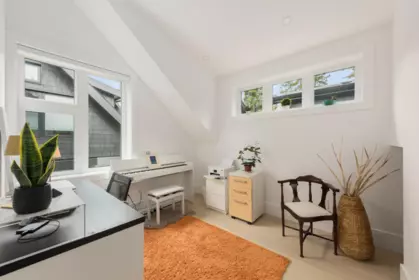 Garage Interior Photo of 5 371 E 33rd Avenue, Vancouver, BC