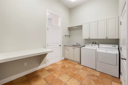 Powder Room Photo of 3339 236 Street, Langley, BC