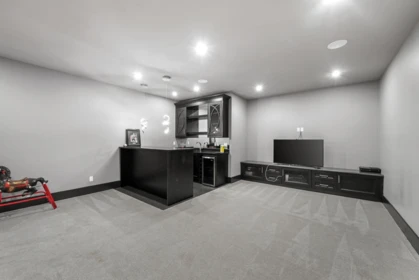 Hallway Photo of 11741 64 Avenue, Delta, BC
