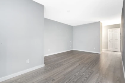 Entry Foyer Photo of 307 16137 83 Avenue, Surrey, BC