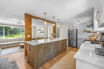 Breakfast Nook Photo of 19847 38a Avenue, Langley, BC