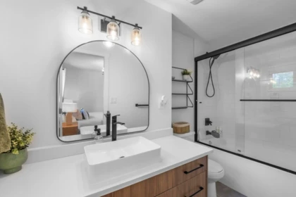 Guest Bathroom Photo of 19847 38a Avenue, Langley, BC