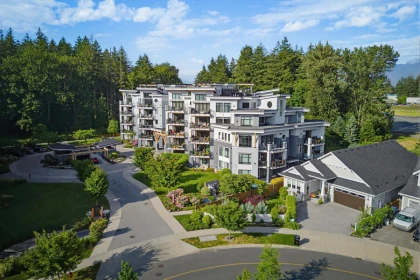 Swimming Pool Photo of 502 5380 Tyee Lane, Chilliwack, BC