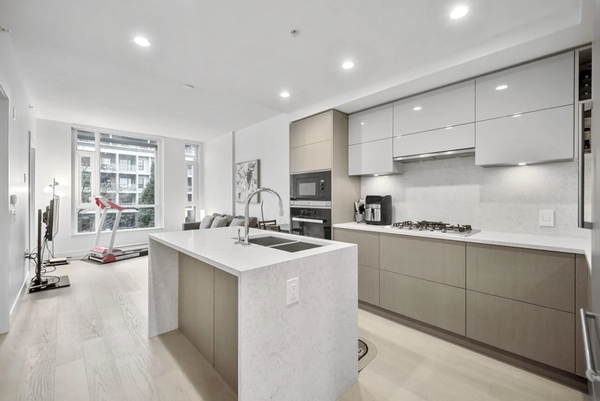 Exterior Rear Photo of 303 469 W King Edward Avenue, Vancouver, BC