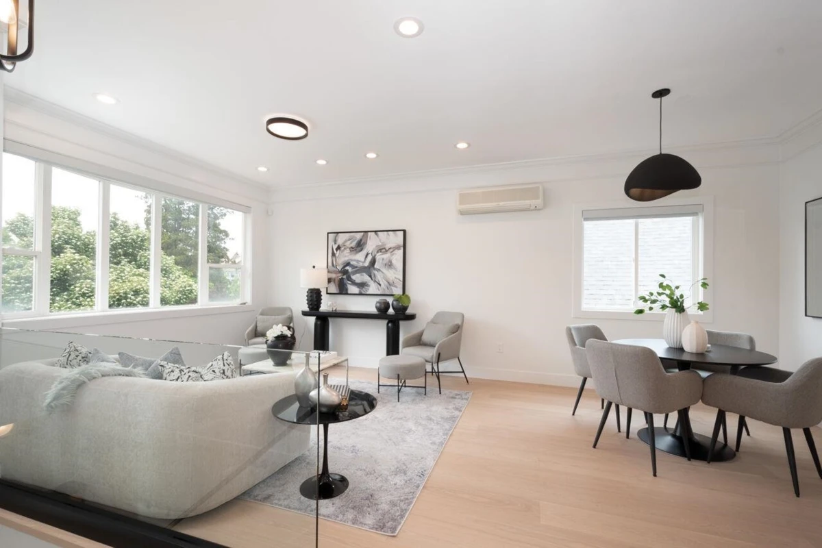 Family Room Photo of 827 E 32nd Avenue, Vancouver, BC