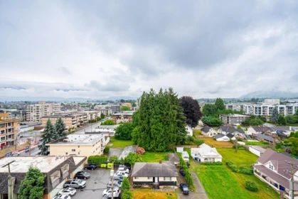 Hot Tub / Spa Photo of 803 45745 Princess Avenue, Chilliwack, BC