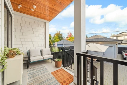 Mudroom Photo of 2815 W 19th Avenue, Vancouver, BC