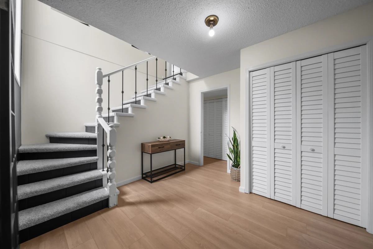 Family Room Photo of 35061 High Drive, Abbotsford, BC