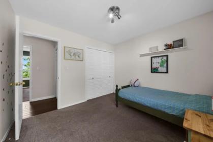Laundry Room Photo of 35061 High Drive, Abbotsford, BC