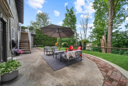 Outdoor Kitchen Photo of 35061 High Drive, Abbotsford, BC