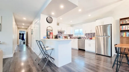 Kitchen Island Photo of 2288 Willoughby Way, Langley, BC
