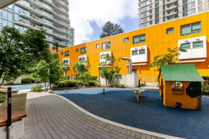 Garden / Landscaping Photo of 509 13318 104 Avenue, Surrey, BC