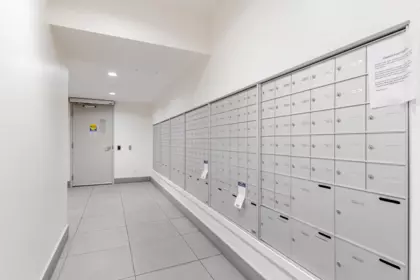 Hallway Photo of 509 13318 104 Avenue, Surrey, BC