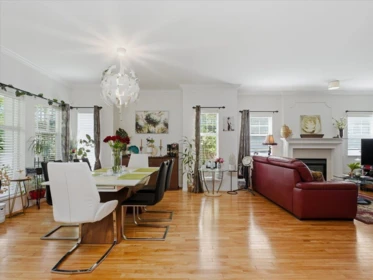 Basement Recreation Room Photo of 7258 146 Street, Surrey, BC