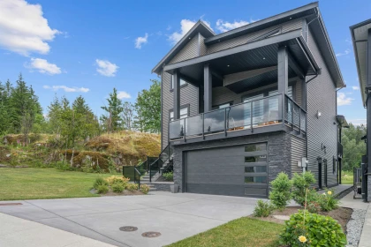 Community Amenities Photo (Clubhouse) of 13532 Birdtail Drive, Maple Ridge, BC