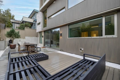 Backyard Photo of 4521 Langara Avenue, Vancouver, BC